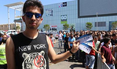 "Qarabağ" – “Kopenhagen” oyunu üçün misli görünməmiş növbə yarandı - FOTOLAR